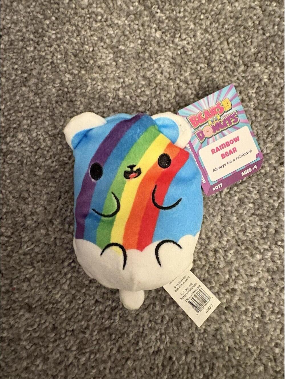 BEARS VS DONUTS 4" RAINBOW BEAR, ALWAYS BE A RAINBOW. #017 NWT